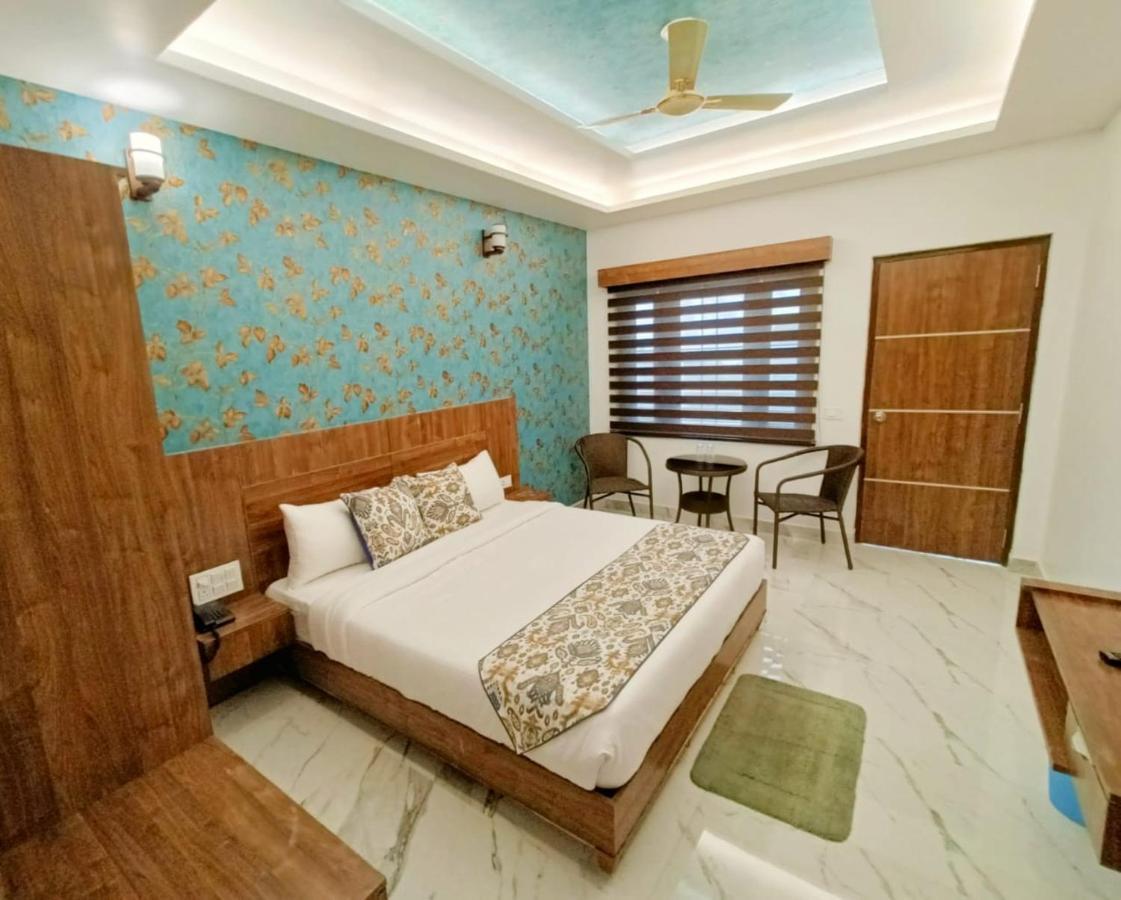 Hotel Cloud Inn, Nainital Rāmgarh 外观 照片