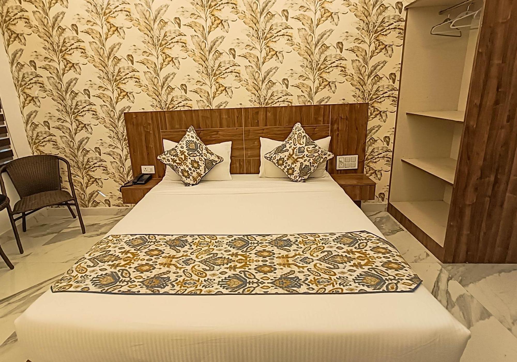 Hotel Cloud Inn, Nainital Rāmgarh 外观 照片