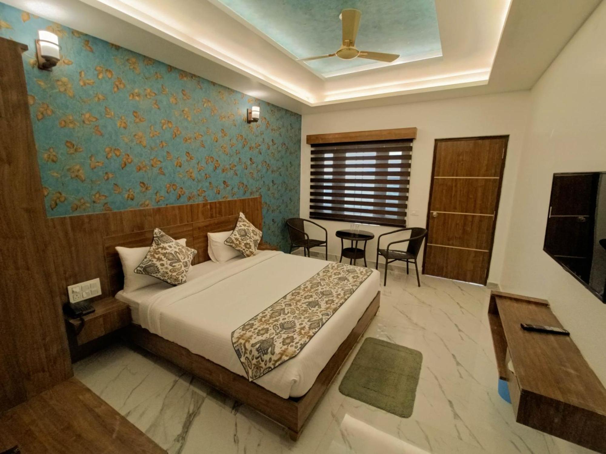 Hotel Cloud Inn, Nainital Rāmgarh 外观 照片